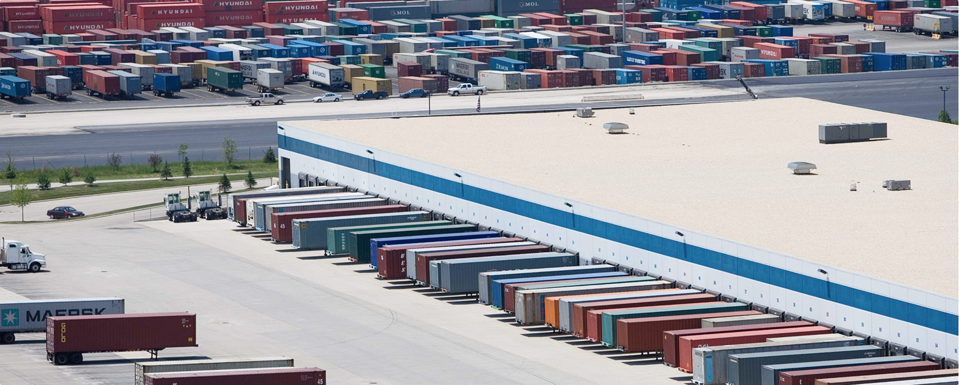 Photo of an industrial warehouse in Elwood, IL